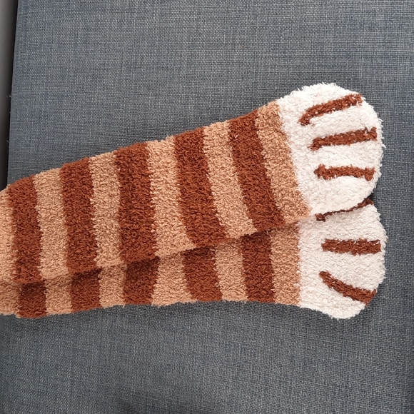 Cat Paw Foot Socks Sox Sock Fuzzy Soft Slipper Thick Warm Cozy Unisex Kids Child - Picture 2 of 5